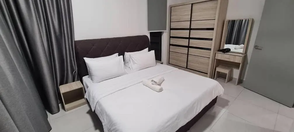 Urban Suites Skyline Georgetown Penang-Sea & City View - Affordable-Cozy & Luxury Stay Jelutong