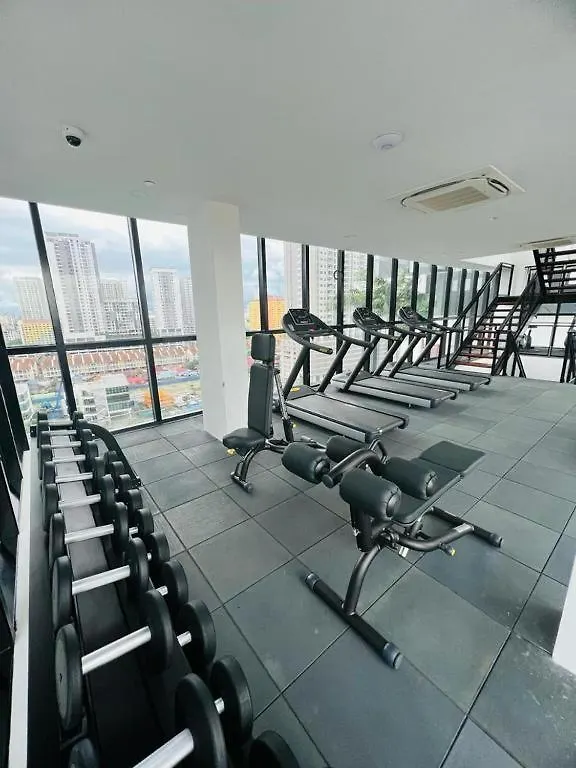 Urban Suites Skyline Georgetown Penang-Sea & City View - Affordable-Cozy & Luxury Stay Jelutong 0*,