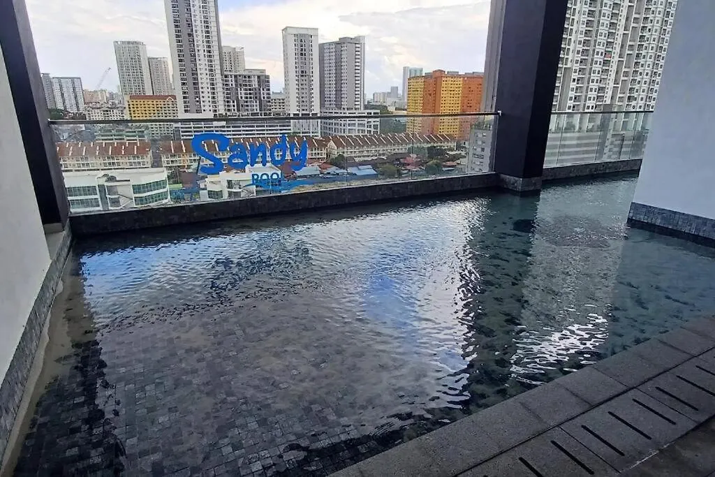 Urban Suites Skyline Georgetown Penang-Sea & City View - Affordable-Cozy & Luxury Stay Jelutong 0*,