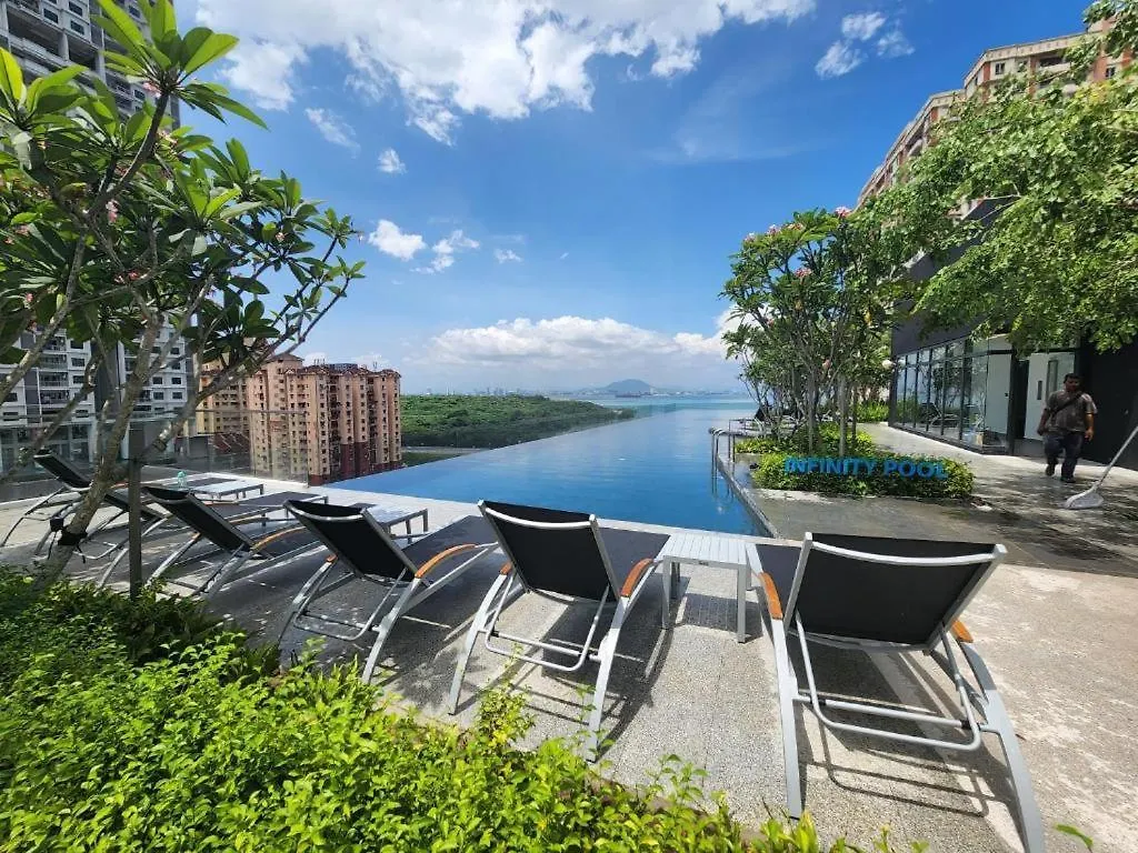 Urban Suites Skyline Georgetown Penang-Sea & City View - Affordable-Cozy & Luxury Stay Jelutong 0*,  Malaysia