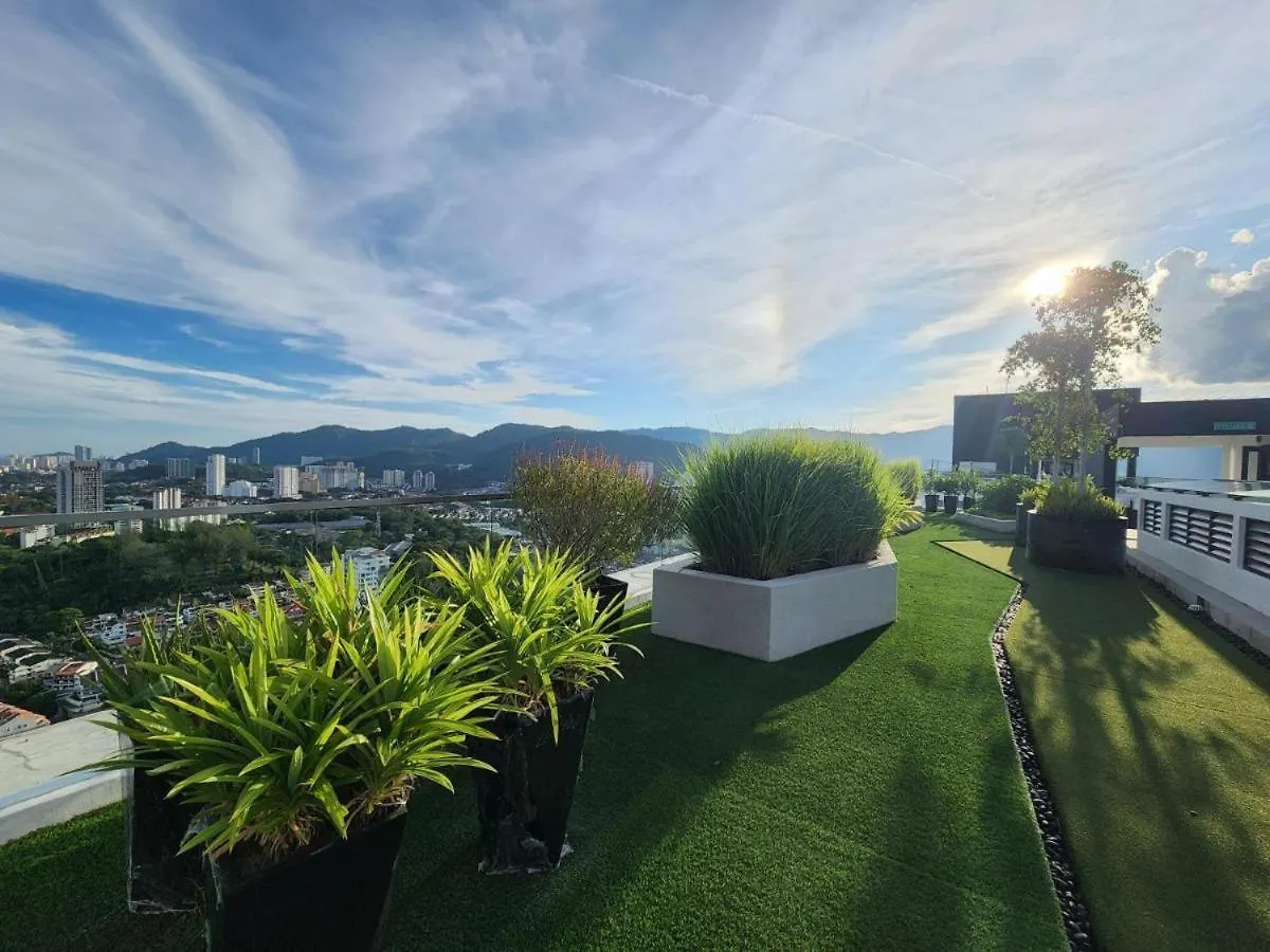 Urban Suites Skyline Georgetown Penang-Sea & City View - Affordable-Cozy & Luxury Stay Jelutong 0*,  Malaysia
