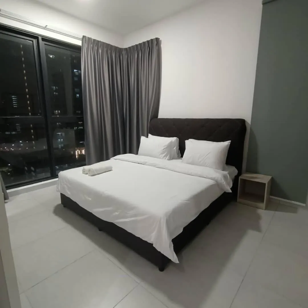 Urban Suites Skyline Georgetown Penang-Sea & City View - Affordable-Cozy & Luxury Stay Jelutong 0*,