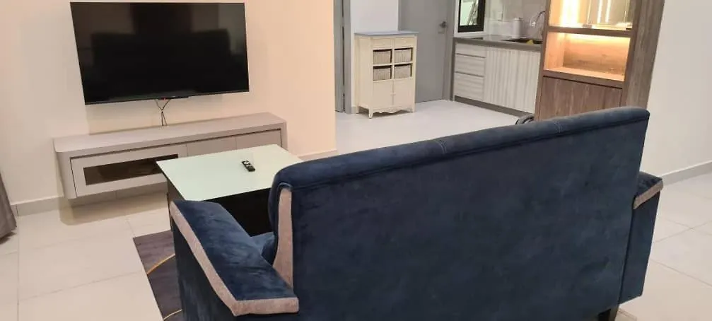 Urban Suites Skyline Georgetown Penang-Sea & City View - Affordable-Cozy & Luxury Stay Jelutong Apartment