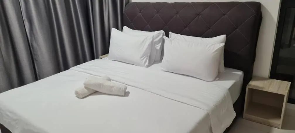 Urban Suites Skyline Georgetown Penang-Sea & City View - Affordable-Cozy & Luxury Stay Jelutong Apartment